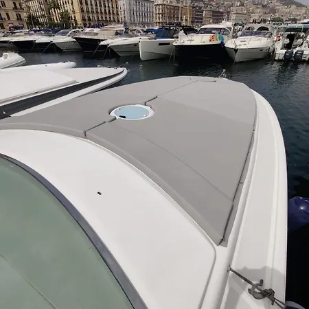Semesterbostad Luxurious Caprie Italia Boat With Breathtaking Ocean Views