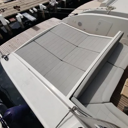 Luxurious Caprie Italia Boat With Breathtaking Ocean Views Semesterbostad Marina Grande (Capri)
